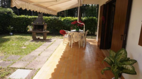 Spectacular terraced villa near the sea with private garden, on three floors